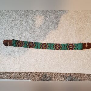 Beaded / wood elastic stretch belt. Bohemian
